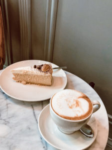 Selfie Cafe wrocław selfieccino